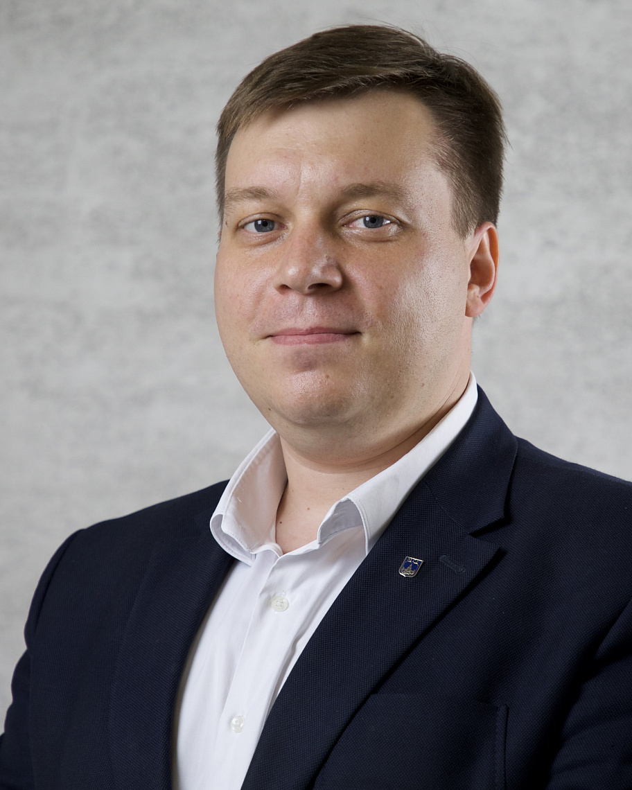 Антонов Артем Александрович Антонов Артем Александрович